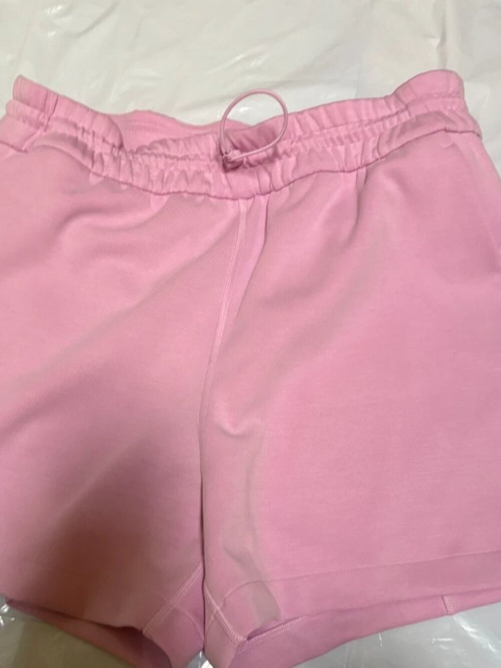 Lululemon Softstreme HR Short 4" Vita pink VITP Sz 8